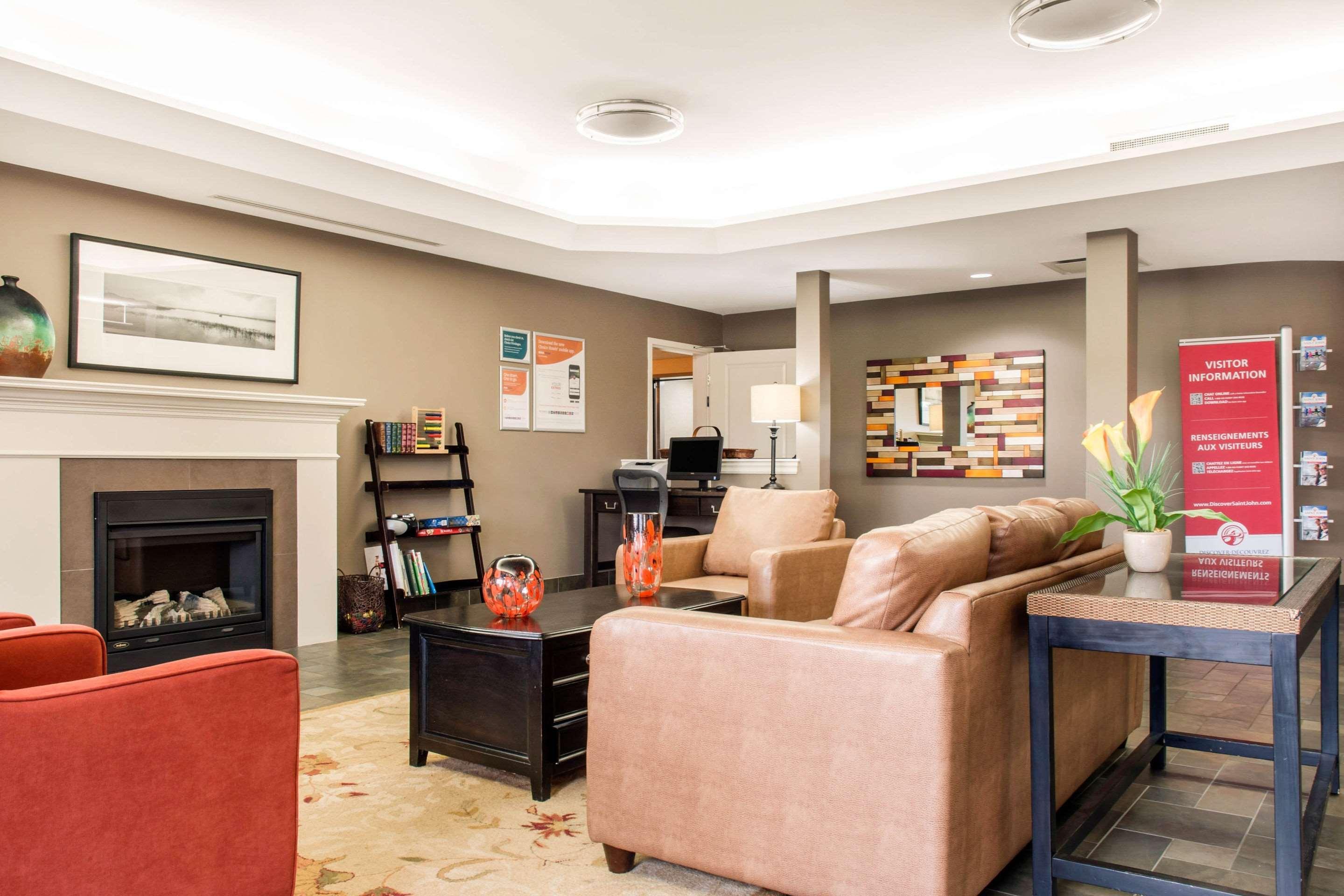Quality Inn & Suites Quispamsis Rothesay Экстерьер фото