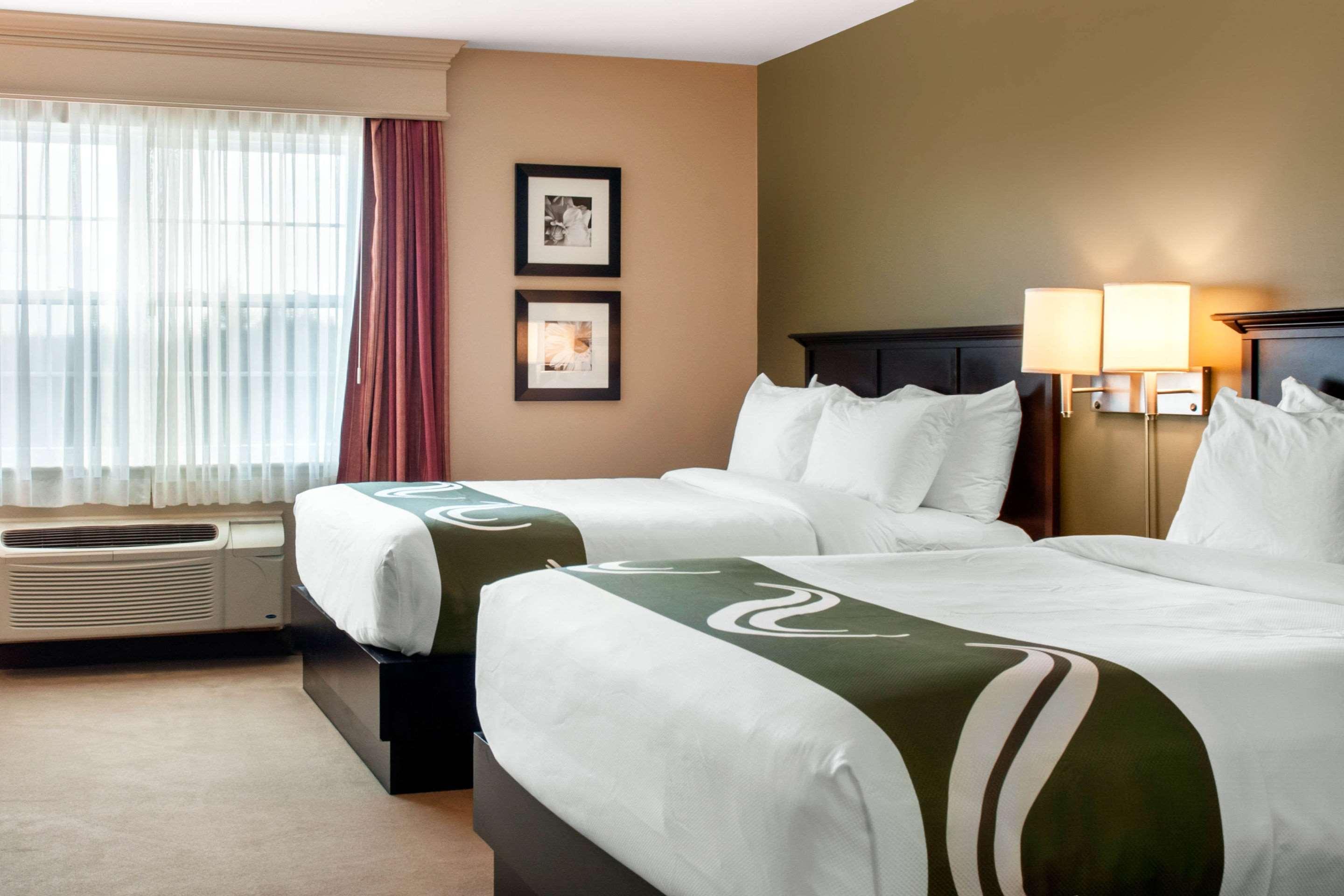 Quality Inn & Suites Quispamsis Rothesay Экстерьер фото