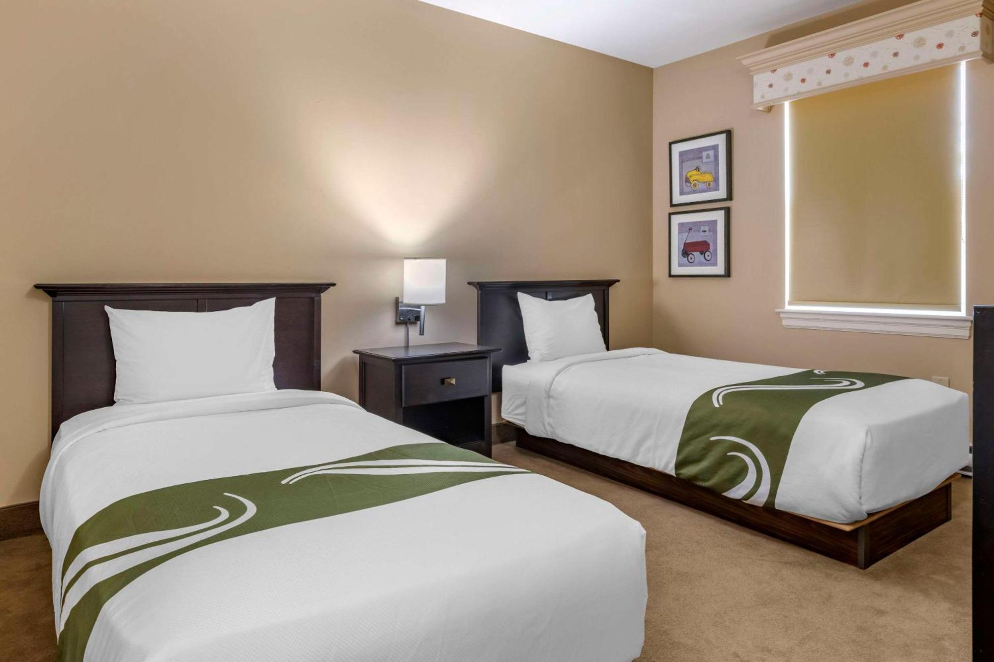 Quality Inn & Suites Quispamsis Rothesay Экстерьер фото